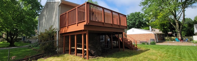 fence and deck staining services in Indianapolis