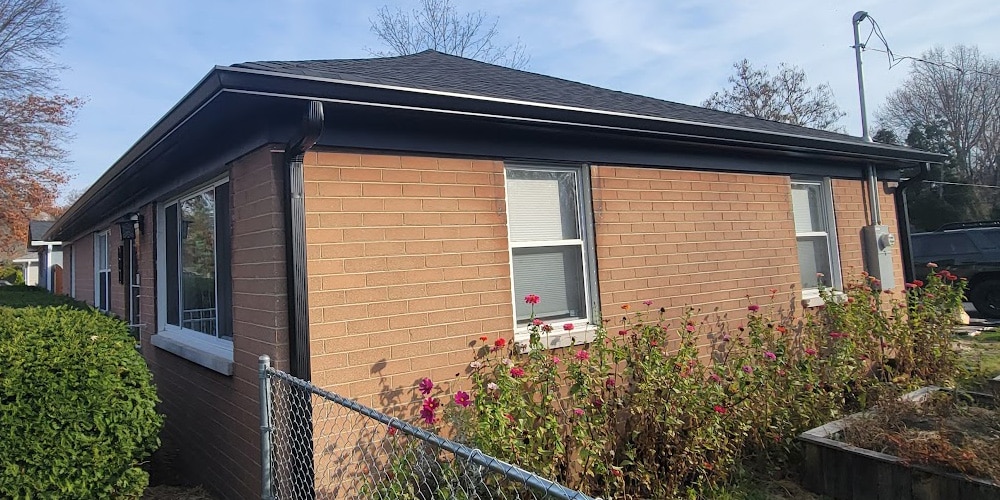 vinyl soffit repair services in Indianapolis