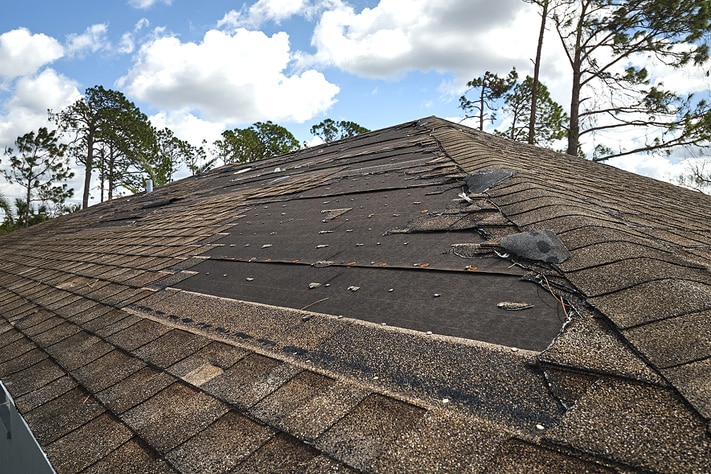 roof storm damage contractors in Avon, IN