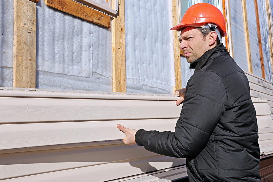 Pre-Winter Siding Inspection: What Homeowners Need to Check